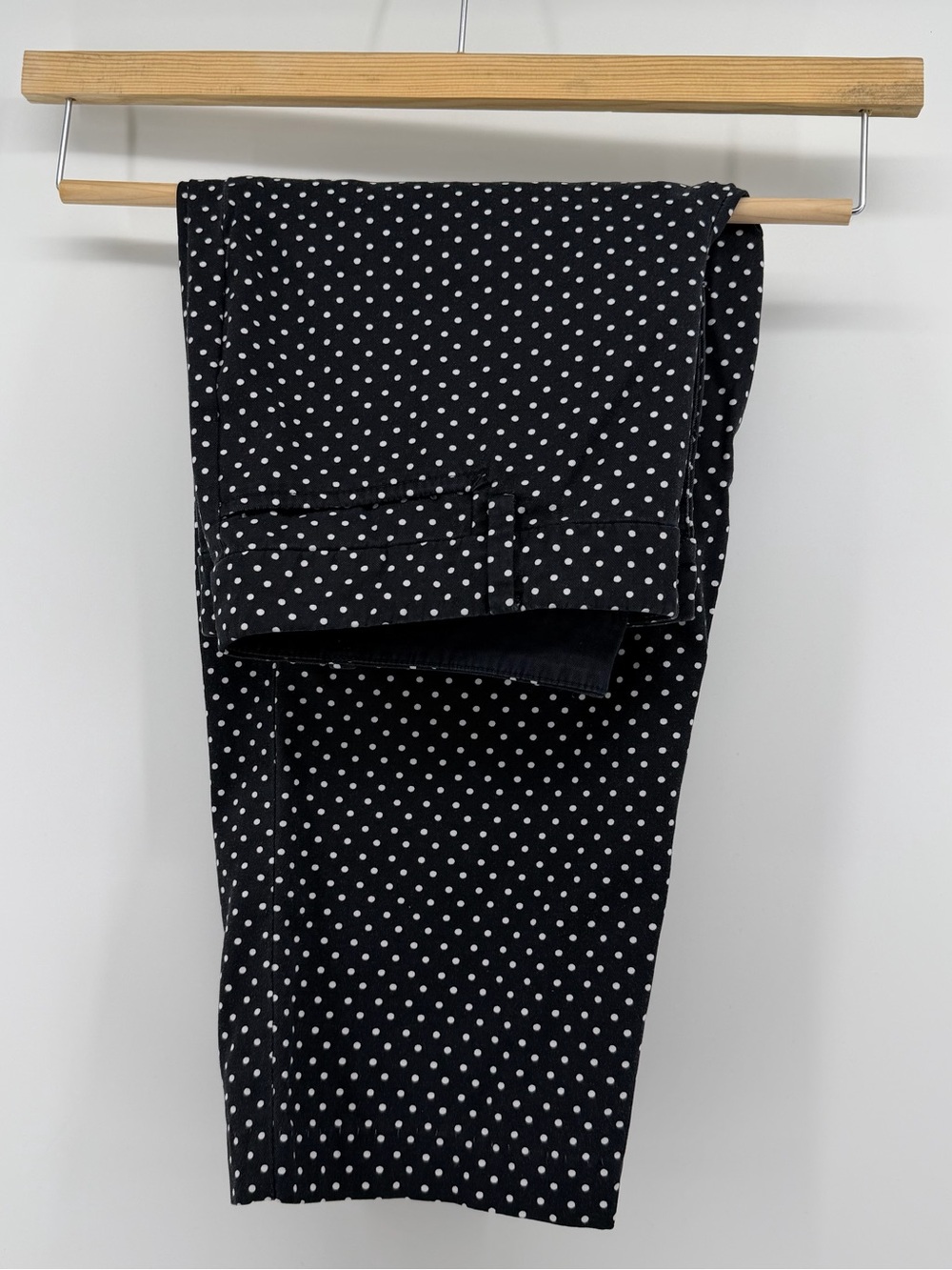 Talbots Perfect Skimmer Pants Womens Size 4 Black White Polka Dot Crop Capris